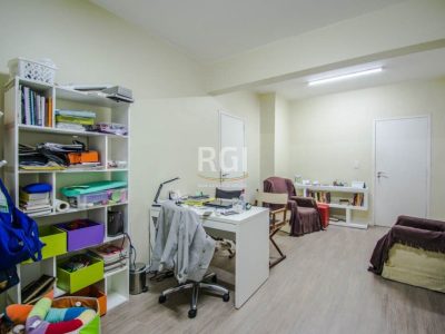 Conjunto/Sala à venda com 97m² no bairro Centro Histórico em Porto Alegre - Foto 20