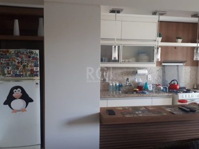 Apartamento à venda com 110m², 3 quartos, 1 suíte, 1 vaga no bairro Menino Deus em Porto Alegre - Foto 7