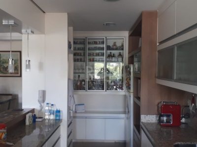 Apartamento à venda com 110m², 3 quartos, 1 suíte, 1 vaga no bairro Menino Deus em Porto Alegre - Foto 9