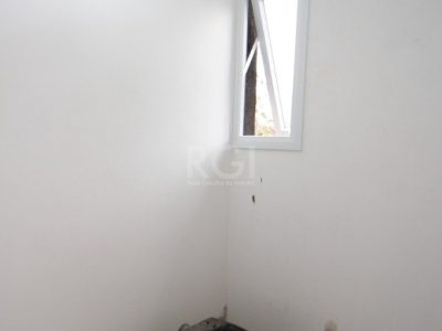 Casa à venda com 203m², 3 quartos, 1 suíte, 4 vagas no bairro Higienópolis em Porto Alegre - Foto 9