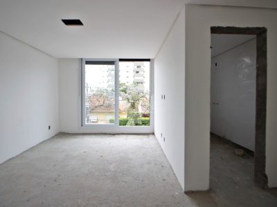 Casa à venda com 203m², 3 quartos, 1 suíte, 4 vagas no bairro Higienópolis em Porto Alegre - Foto 13