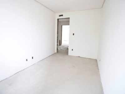 Casa à venda com 203m², 3 quartos, 1 suíte, 4 vagas no bairro Higienópolis em Porto Alegre - Foto 23