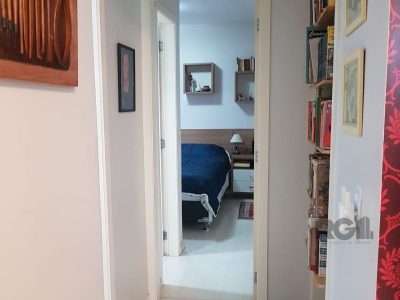 Apartamento à venda com 79m², 2 quartos, 1 suíte, 1 vaga no bairro Santana em Porto Alegre - Foto 13