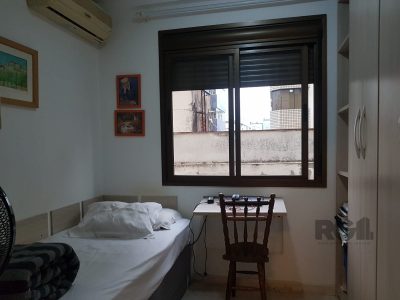 Apartamento à venda com 79m², 2 quartos, 1 suíte, 1 vaga no bairro Santana em Porto Alegre - Foto 15