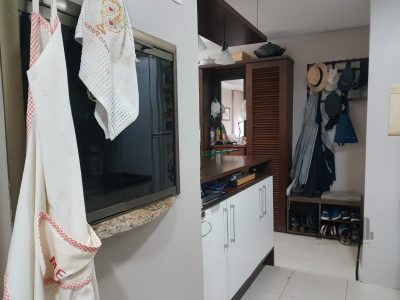 Apartamento à venda com 79m², 2 quartos, 1 suíte, 1 vaga no bairro Santana em Porto Alegre - Foto 11