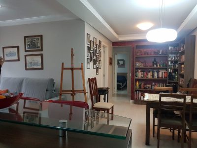 Apartamento à venda com 79m², 2 quartos, 1 suíte, 1 vaga no bairro Santana em Porto Alegre - Foto 2