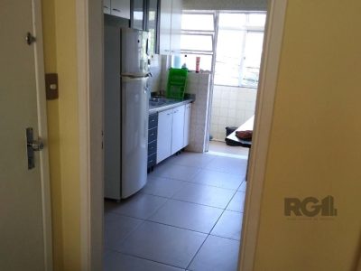 Apartamento à venda com 80m², 2 quartos, 2 vagas no bairro Petrópolis em Porto Alegre - Foto 9