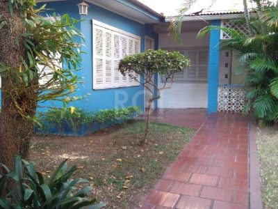 Casa à venda com 250m², 3 quartos, 1 suíte, 2 vagas no bairro Cristo Redentor em Porto Alegre - Foto 17