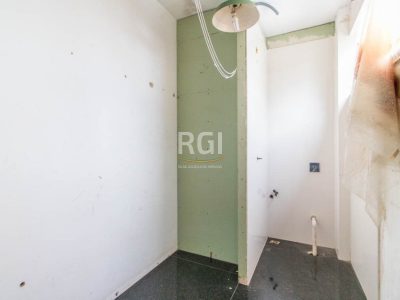 Cobertura à venda com 158m², 3 quartos, 1 suíte, 2 vagas no bairro Auxiliadora em Porto Alegre - Foto 6