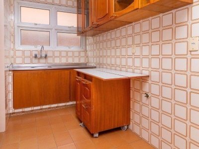 Apartamento à venda com 56m², 2 quartos, 1 suíte, 1 vaga no bairro Mont Serrat em Porto Alegre - Foto 3