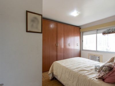 Apartamento à venda com 84m², 3 quartos, 1 suíte, 2 vagas no bairro Azenha em Porto Alegre - Foto 26