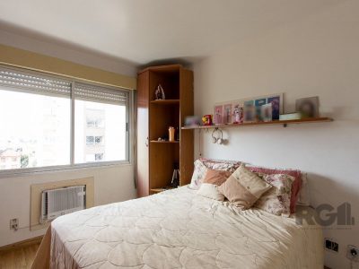 Apartamento à venda com 84m², 3 quartos, 1 suíte, 2 vagas no bairro Azenha em Porto Alegre - Foto 27