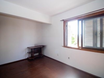 Apartamento à venda com 77m², 2 quartos, 1 vaga no bairro Chácara das Pedras em Porto Alegre - Foto 4