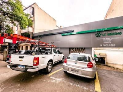 Casa à venda com 240m², 3 quartos no bairro Petrópolis em Porto Alegre - Foto 22