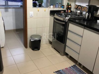 Cobertura à venda com 100m², 3 quartos, 1 suíte, 2 vagas no bairro Petrópolis em Porto Alegre - Foto 13