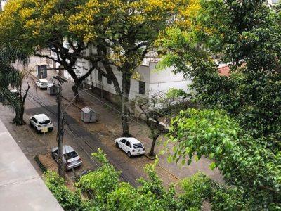 Cobertura à venda com 100m², 3 quartos, 1 suíte, 2 vagas no bairro Petrópolis em Porto Alegre - Foto 18