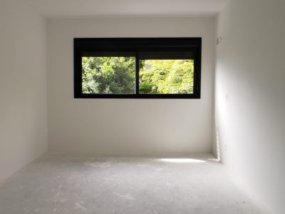 Apartamento à venda com 101m², 3 quartos, 3 suítes, 2 vagas no bairro Menino Deus em Porto Alegre - Foto 7