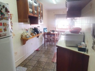 Apartamento à venda com 104m², 3 quartos, 1 suíte, 1 vaga no bairro Vila Ipiranga em Porto Alegre - Foto 28