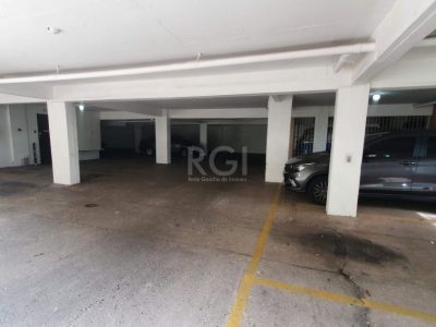 Apartamento à venda com 104m², 3 quartos, 1 suíte, 1 vaga no bairro Vila Ipiranga em Porto Alegre - Foto 42