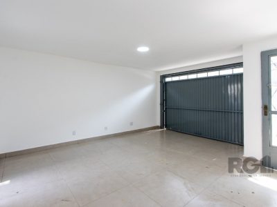 Casa à venda com 100m², 3 quartos, 2 suítes, 1 vaga no bairro Cidade Baixa em Porto Alegre - Foto 2