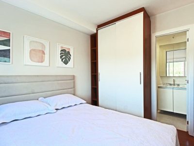 Apartamento à venda com 52m², 2 quartos, 1 suíte, 1 vaga no bairro Partenon em Porto Alegre - Foto 6