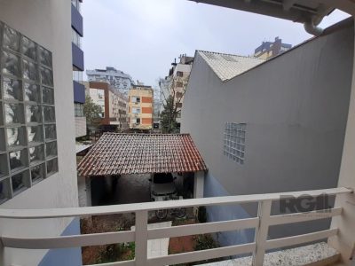 Casa à venda com 200m², 3 quartos no bairro Petrópolis em Porto Alegre - Foto 7