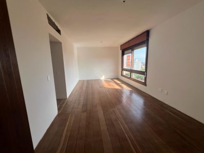 Apartamento à venda com 547m², 4 quartos, 1 suíte, 4 vagas no bairro Floresta em Porto Alegre - Foto 52