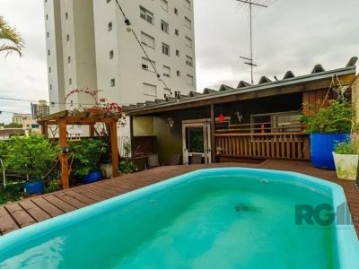 Cobertura à venda com 125m², 3 quartos, 1 suíte, 2 vagas no bairro Petrópolis em Porto Alegre - Foto 29