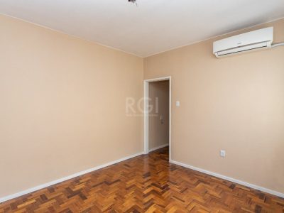 Apartamento à venda com 70m², 2 quartos no bairro Menino Deus em Porto Alegre - Foto 5