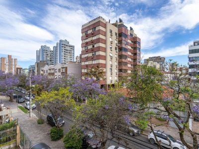 Apartamento à venda com 70m², 2 quartos no bairro Menino Deus em Porto Alegre - Foto 12