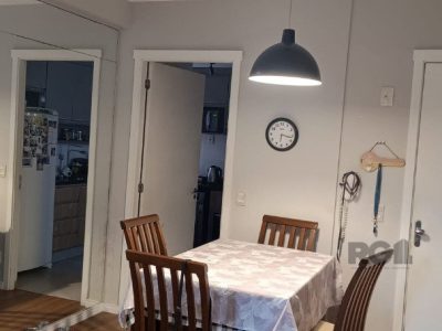 Apartamento à venda com 65m², 3 quartos, 1 suíte, 1 vaga no bairro Partenon em Porto Alegre - Foto 16