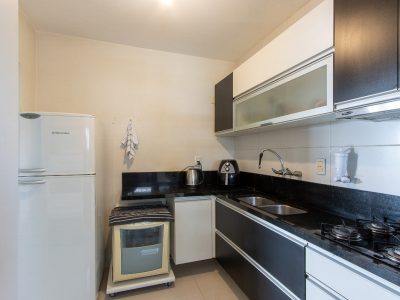 Apartamento à venda com 95m², 3 quartos, 1 suíte, 2 vagas no bairro Tristeza em Porto Alegre - Foto 11