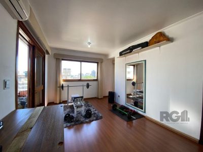 Apartamento à venda com 226m², 3 quartos, 1 suíte, 2 vagas no bairro Menino Deus em Porto Alegre - Foto 24