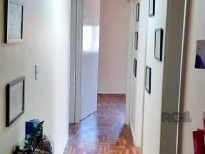 Apartamento à venda com 76m², 3 quartos, 1 vaga no bairro Higienópolis em Porto Alegre - Foto 4