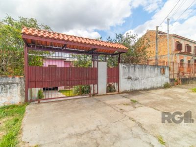 Casa à venda com 297m², 3 quartos, 3 vagas no bairro Santa Tereza em Porto Alegre - Foto 51