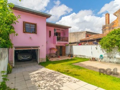 Casa à venda com 297m², 3 quartos, 3 vagas no bairro Santa Tereza em Porto Alegre - Foto 46