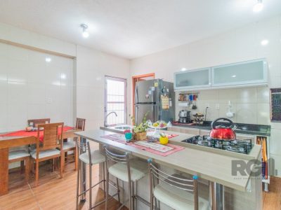 Casa à venda com 297m², 3 quartos, 3 vagas no bairro Santa Tereza em Porto Alegre - Foto 35