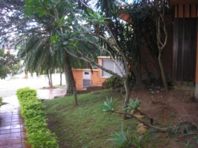 Casa à venda com 422m², 3 quartos, 1 suíte no bairro Ipanema em Porto Alegre - Foto 4