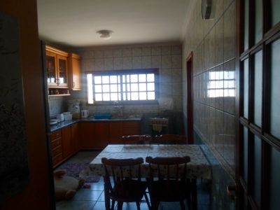 Casa à venda com 400m², 6 quartos, 2 suítes, 5 vagas no bairro Santo Antônio em Porto Alegre - Foto 13