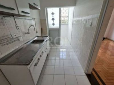 Apartamento à venda com 55m², 2 quartos, 1 vaga no bairro Menino Deus em Porto Alegre - Foto 3