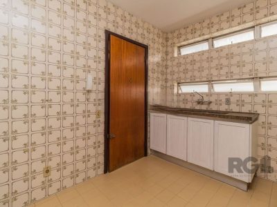 Apartamento à venda com 115m², 3 quartos, 1 suíte, 1 vaga no bairro Petrópolis em Porto Alegre - Foto 12