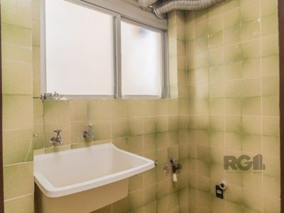 Apartamento à venda com 115m², 3 quartos, 1 suíte, 1 vaga no bairro Petrópolis em Porto Alegre - Foto 22