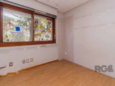 Apartamento à venda com 182m², 3 quartos, 2 suítes, 2 vagas no bairro Moinhos de Vento em Porto Alegre - Foto 16