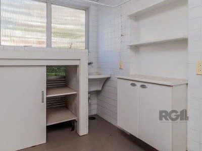 Apartamento à venda com 182m², 3 quartos, 2 suítes, 2 vagas no bairro Moinhos de Vento em Porto Alegre - Foto 9