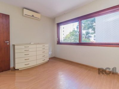 Apartamento à venda com 182m², 3 quartos, 2 suítes, 2 vagas no bairro Moinhos de Vento em Porto Alegre - Foto 20