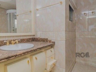 Apartamento à venda com 182m², 3 quartos, 2 suítes, 2 vagas no bairro Moinhos de Vento em Porto Alegre - Foto 25