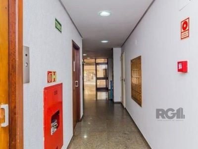 Apartamento à venda com 182m², 3 quartos, 2 suítes, 2 vagas no bairro Moinhos de Vento em Porto Alegre - Foto 48