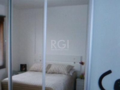 Apartamento à venda com 94m², 3 quartos, 1 suíte, 2 vagas no bairro Passo d'Areia em Porto Alegre - Foto 9