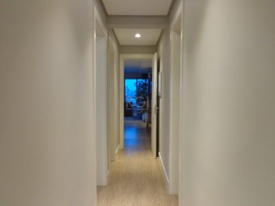 Apartamento à venda com 106m², 3 quartos, 1 suíte, 2 vagas no bairro Menino Deus em Porto Alegre - Foto 15