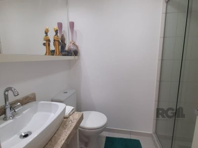 Apartamento à venda com 58m², 2 quartos, 1 suíte, 1 vaga no bairro Azenha em Porto Alegre - Foto 15